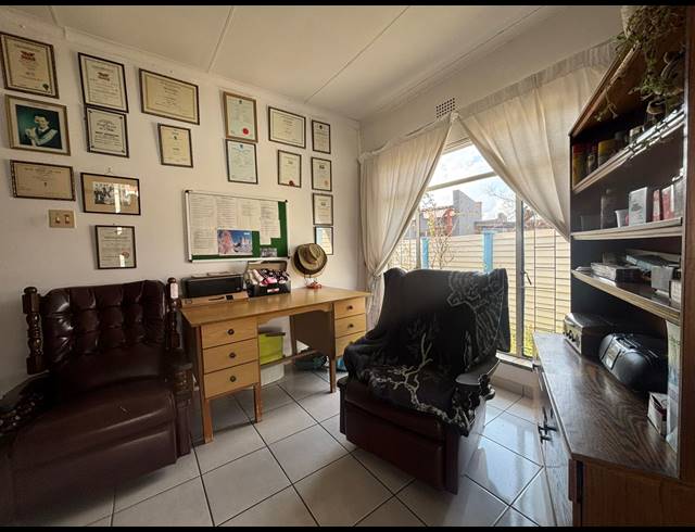 3 BEDROOM HOUSE FOR SALE IN STEEL PARK